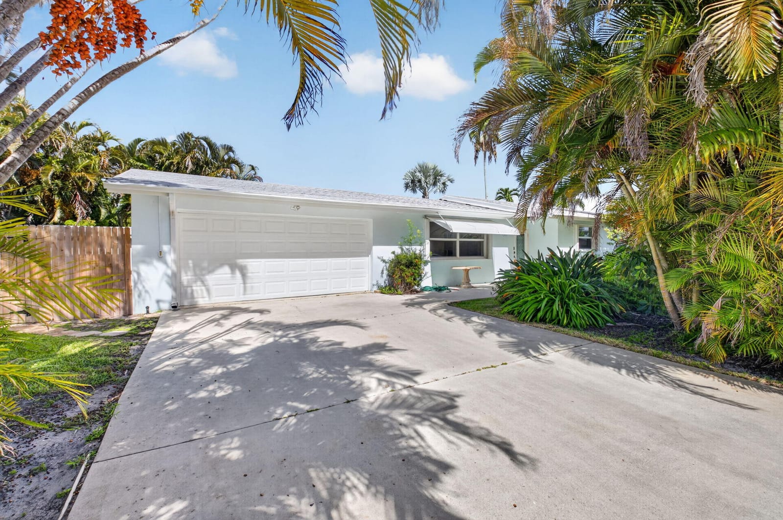 1205 SW 1ST Street, Boynton Beach, FL 33435 photo 2