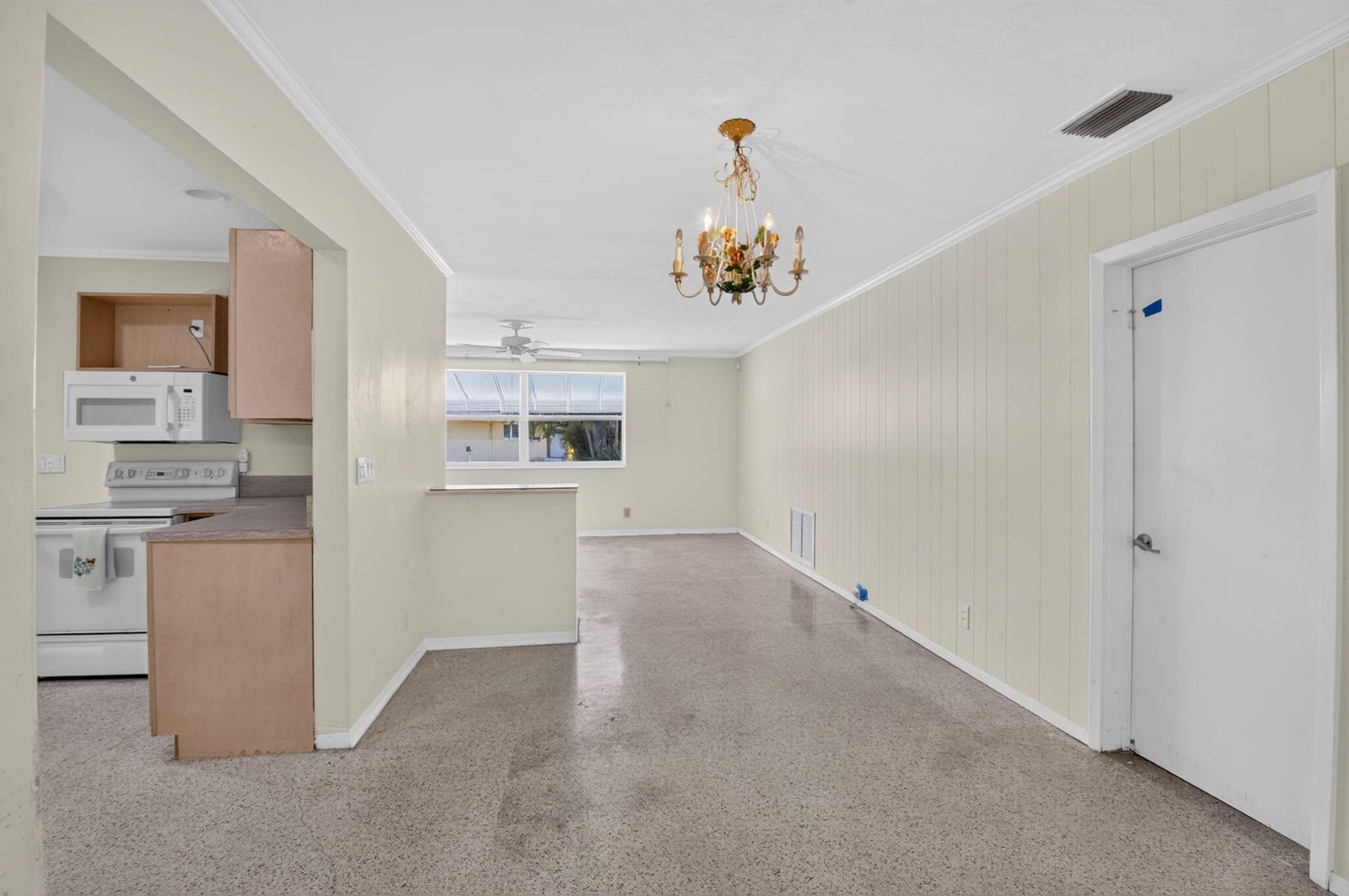 1205 SW 1ST Street, Boynton Beach, FL 33435 photo 13