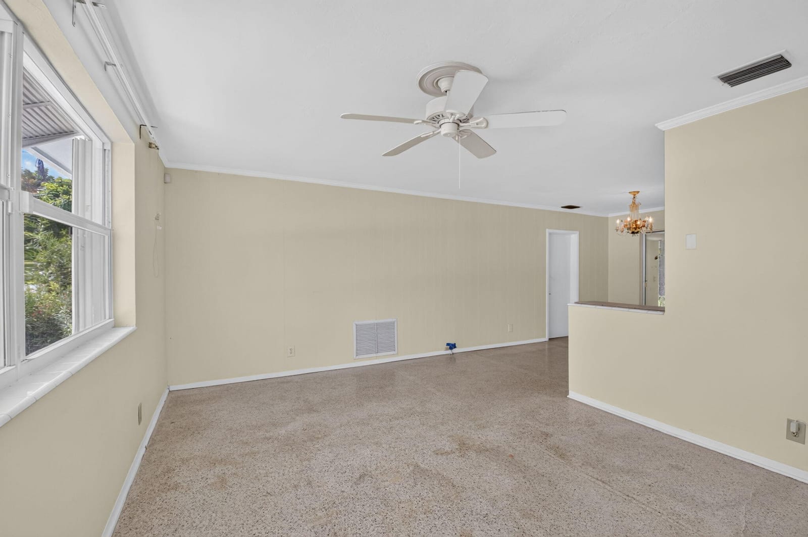 1205 SW 1ST Street, Boynton Beach, FL 33435 photo 9