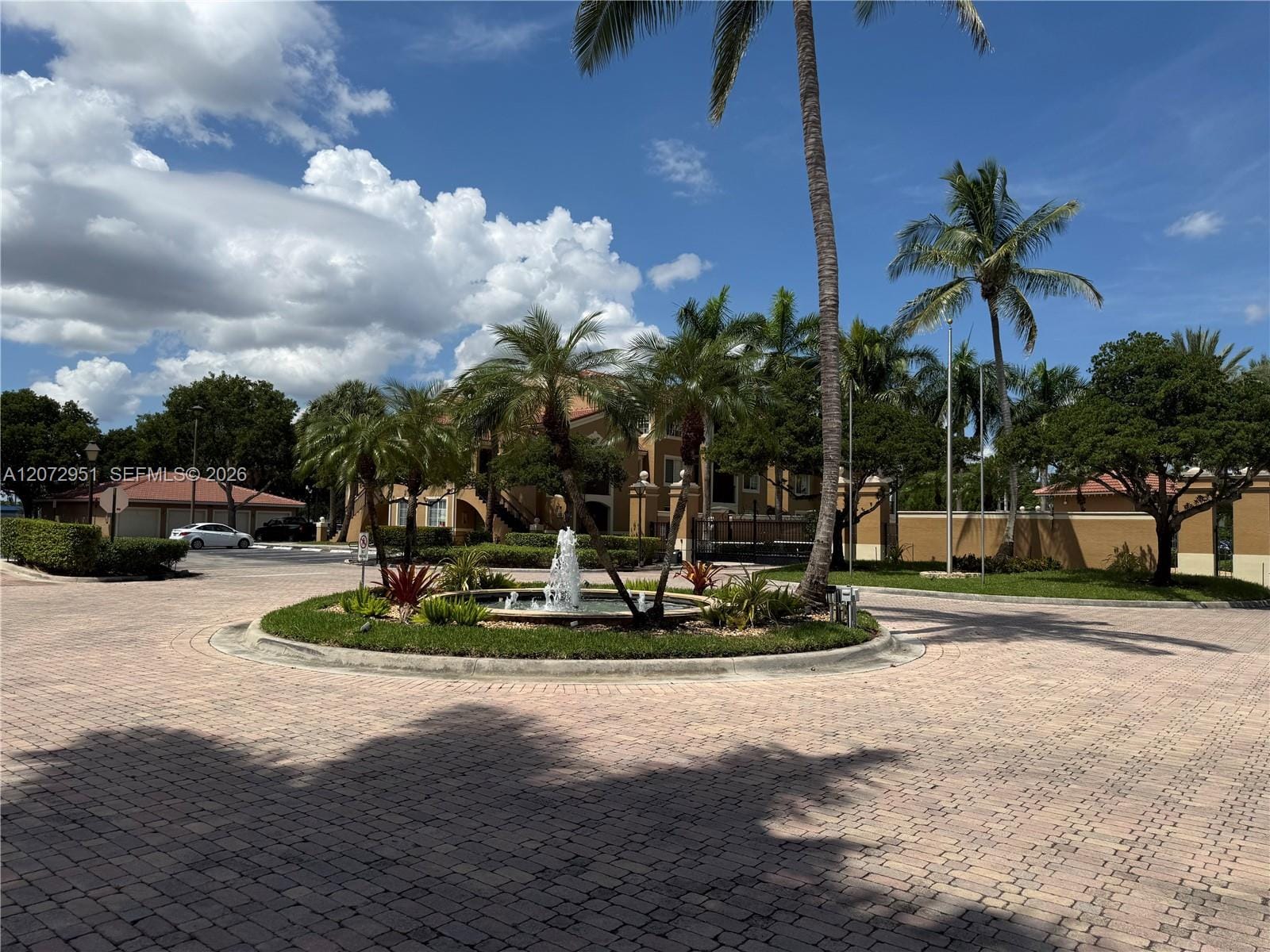 8010 N Nob Hill Road 108, Tamarac, FL 33321 photo 8