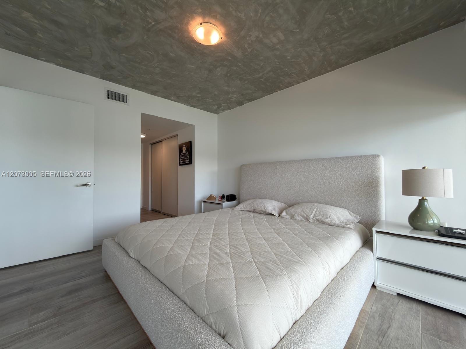 6620 Indian Creek Drive 209 — photo 10