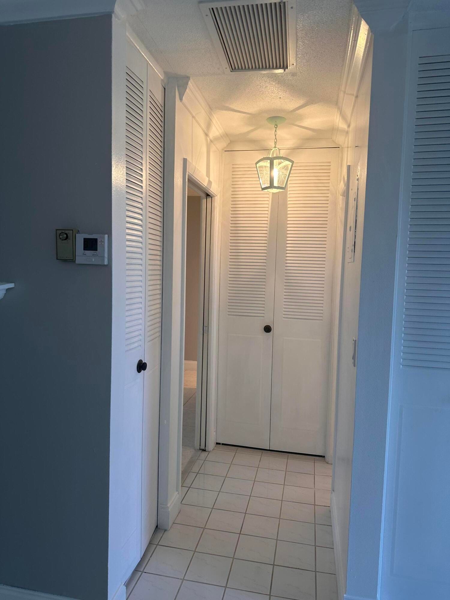 2671 Barkley Drive W C — photo 7