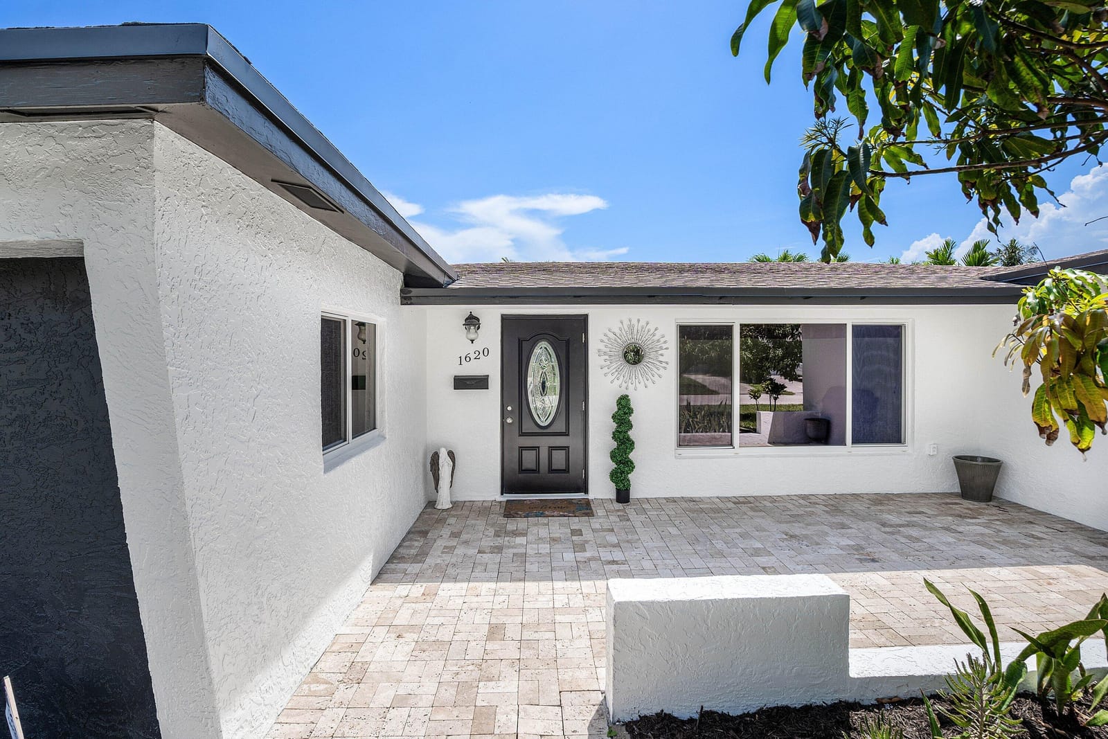 1620 SW 4TH Avenue — photo 6