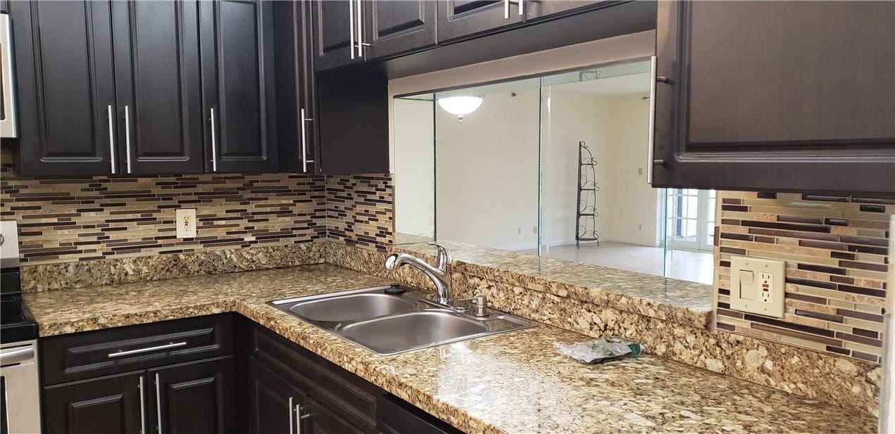 7050 NW 44TH Street 403 — photo 3
