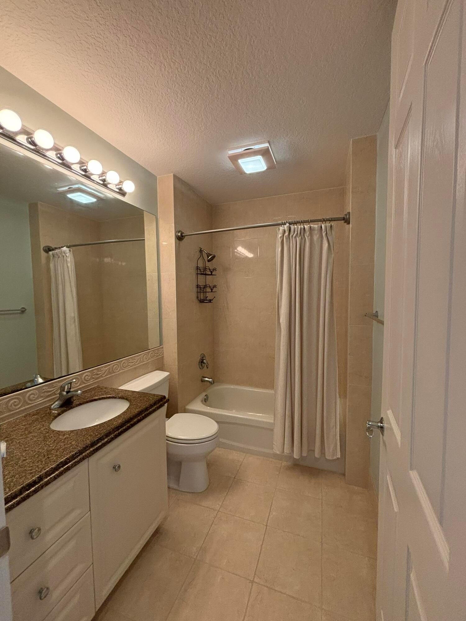 7 HARBOUR ISLE Drive E 304, Fort Pierce, FL 34949 photo 21