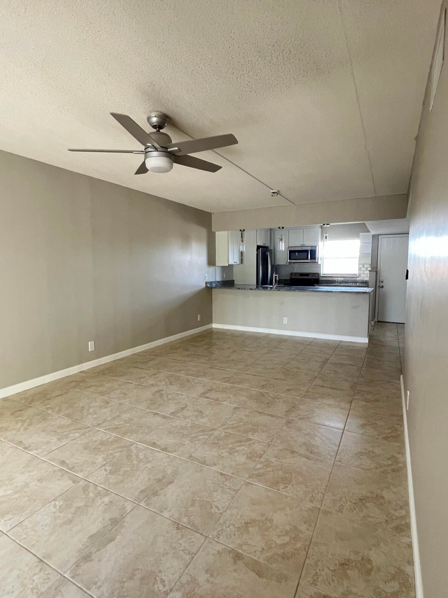 230 NE 26th Avenue 207, Boynton Beach, FL 33435 photo 18