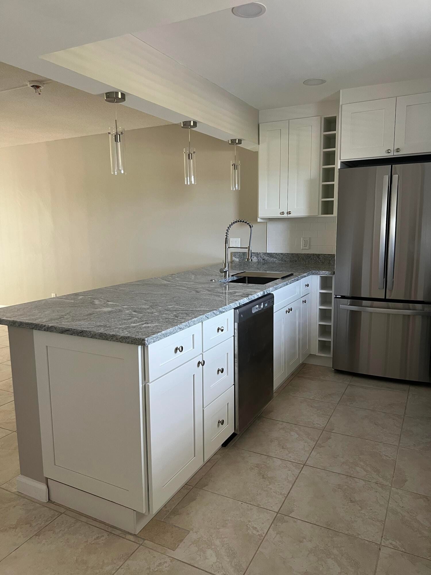 230 NE 26th Avenue 207 — photo 5