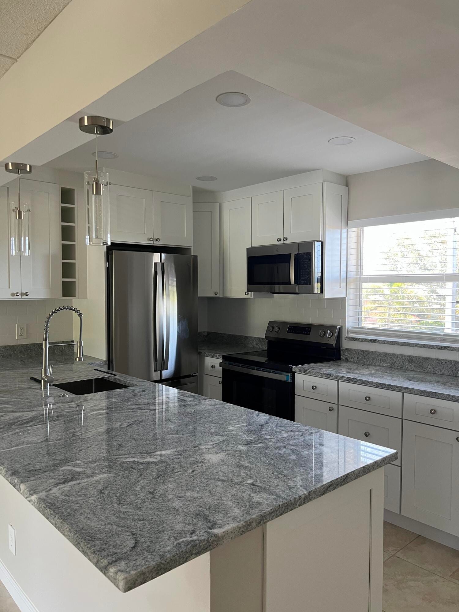 230 NE 26th Avenue 207 — photo 9