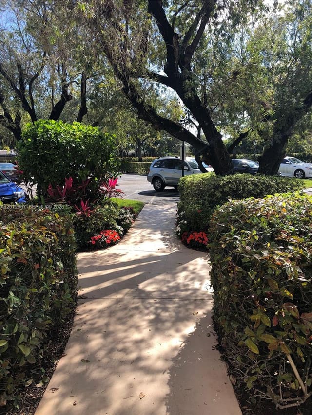 10001 W Atlantic Boulevard 327, Coral Springs, FL 33071