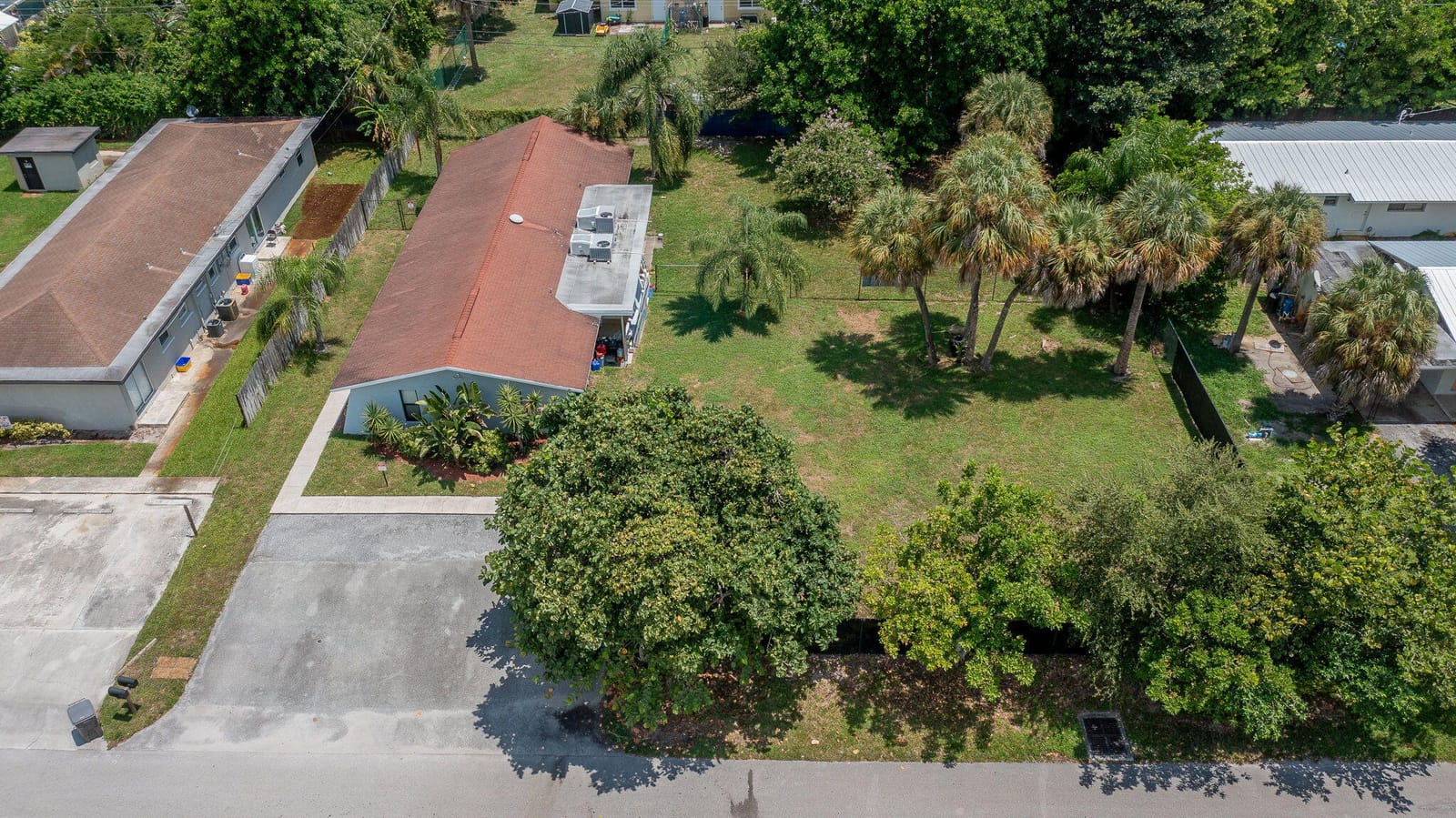 9287 SUNRISE Drive — photo 10