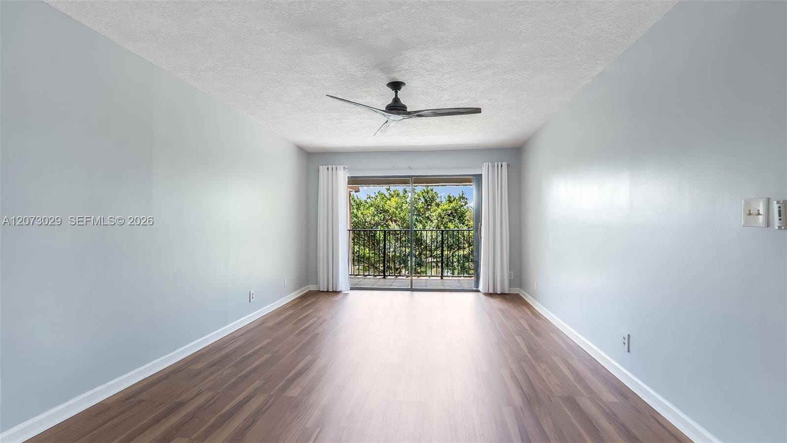 11112 N Harmony Lake Circle, Davie, FL 33324 photo 23