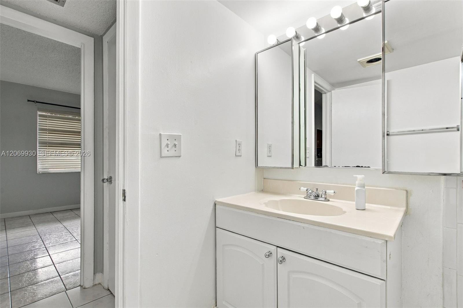 3777 NW 78th Avenue 15C, Davie, FL 33024 photo 20