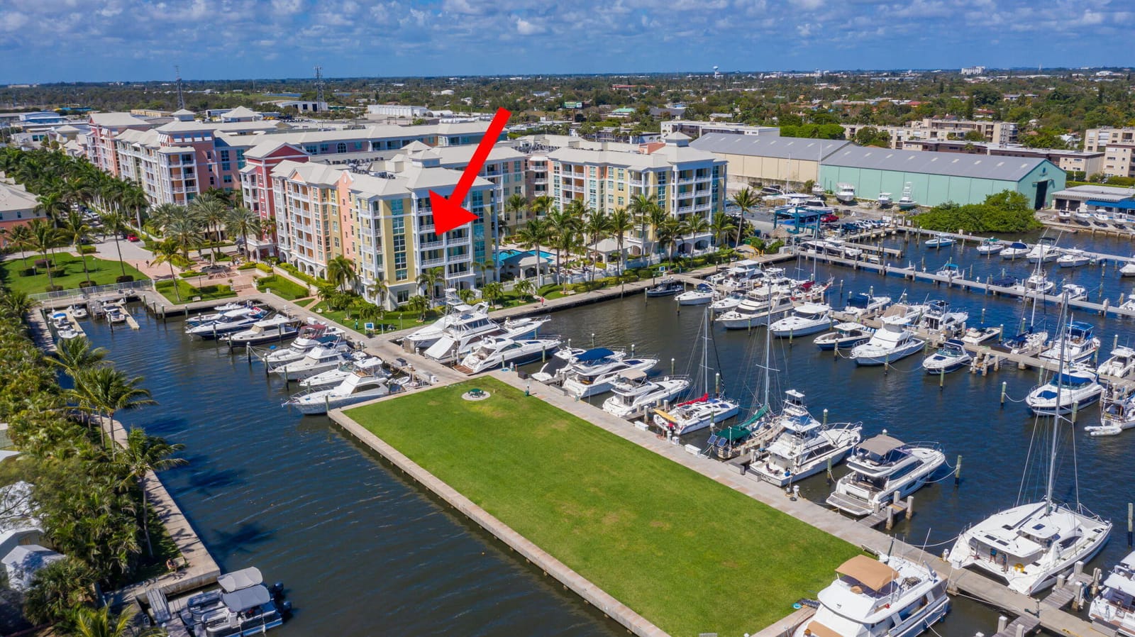806 E Windward Way 424, Lantana, FL 33462
