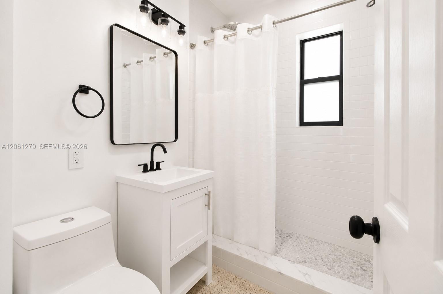2247 SW 9th Street — photo 9
