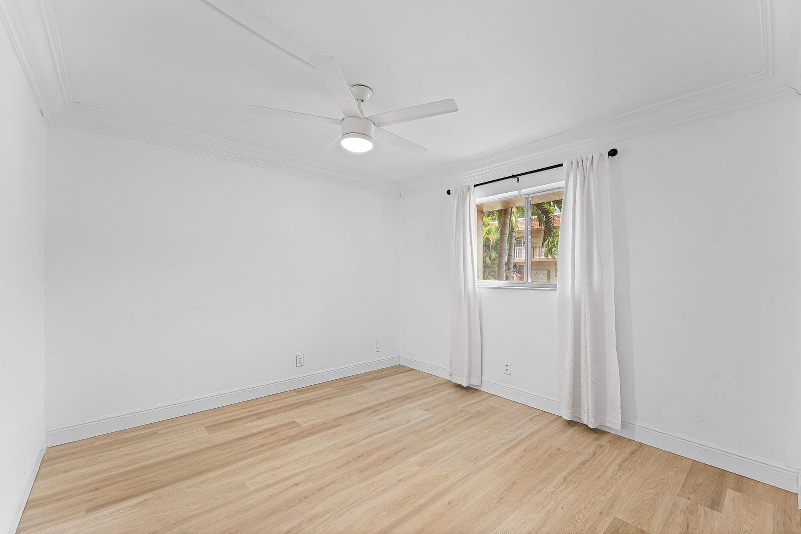 9200 SW 3rd Street 108 — photo 4