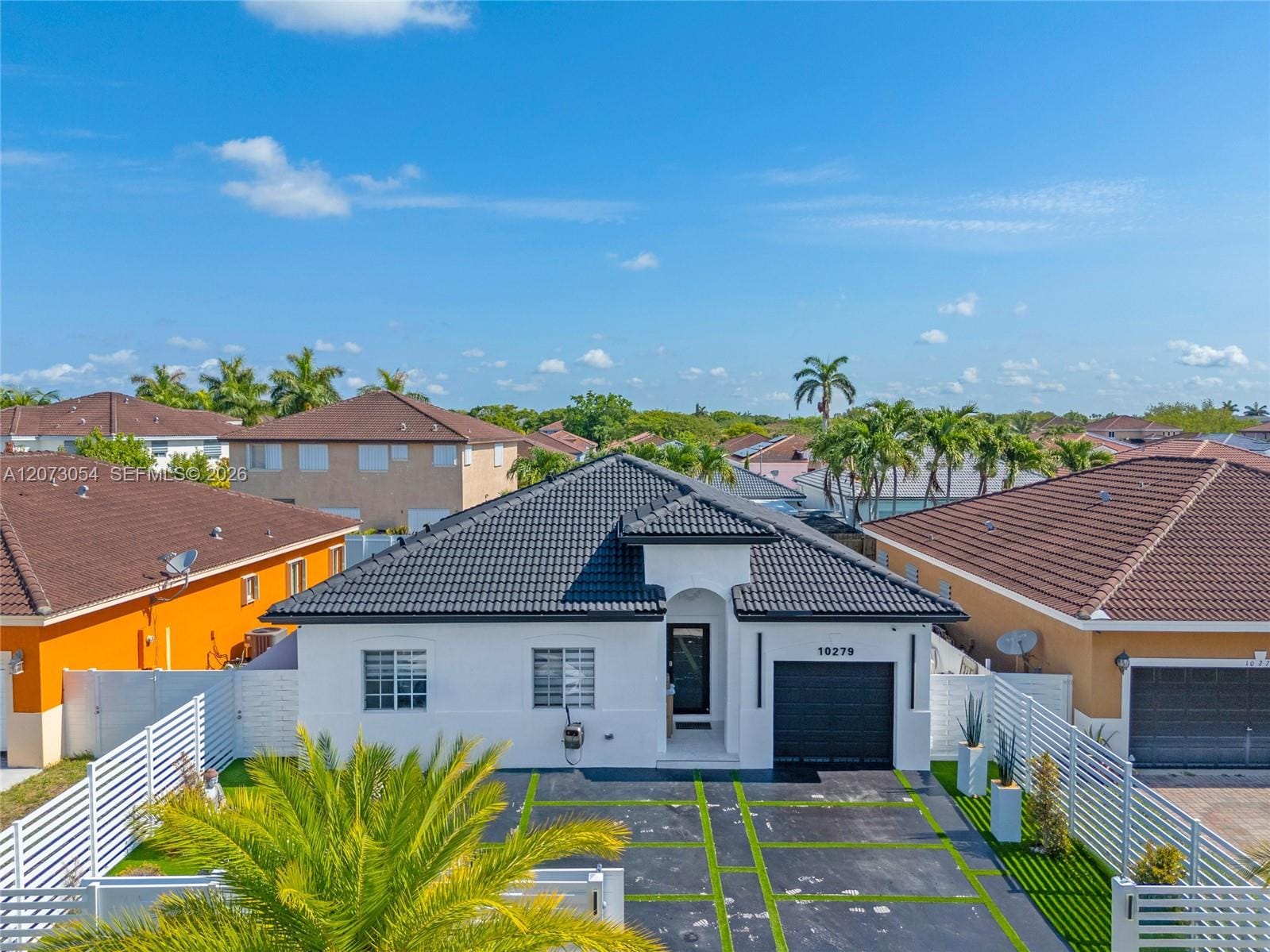 10279 SW 227th Lane, Cutler Bay, FL 33190 photo 2