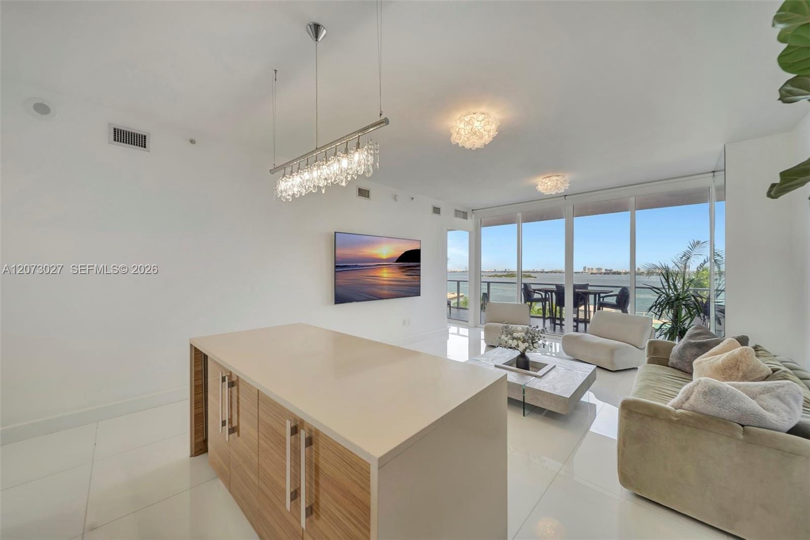 2020 N Bayshore Drive 708 — photo 12