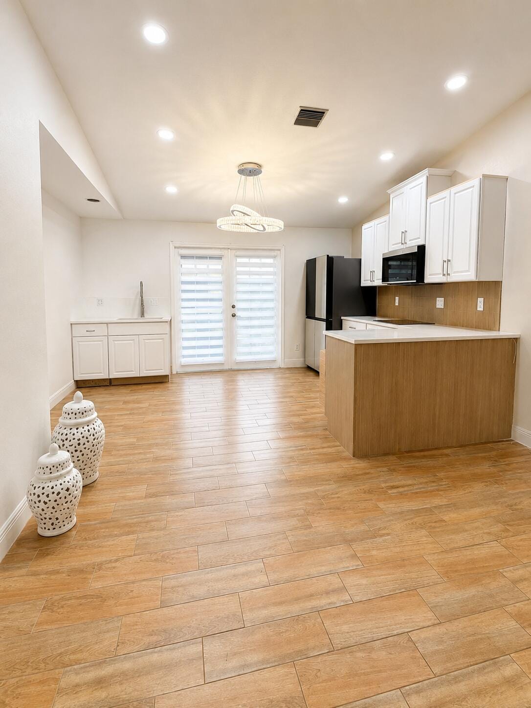 1716 Pierce Drive — photo 4