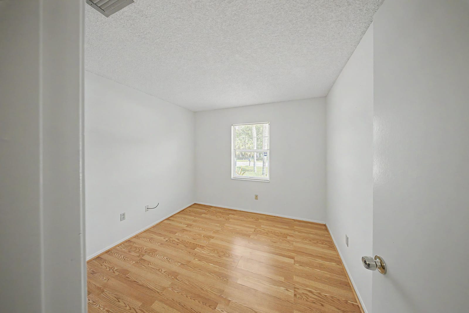 2174 SE Broward Terrace, Port St. Lucie, FL 34952 photo 5