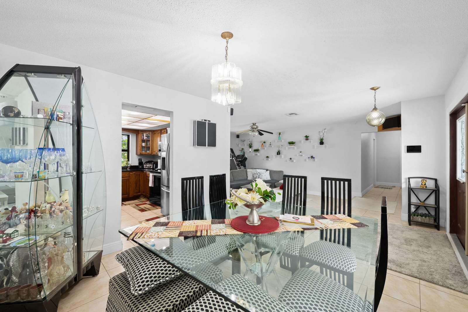 6320 SW 4TH Place, Margate, FL 33068 photo 22