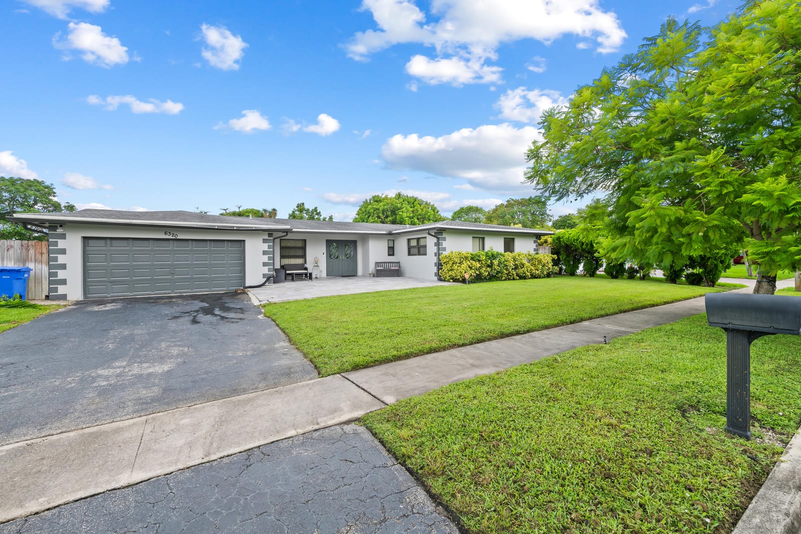 6320 SW 4TH Place, Margate, FL 33068 photo 5