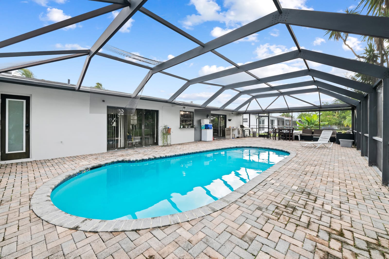 6320 SW 4TH Place, Margate, FL 33068 photo 9