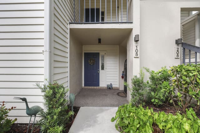 6434 SE Brandywine Court Apt 105, Stuart, FL 34997