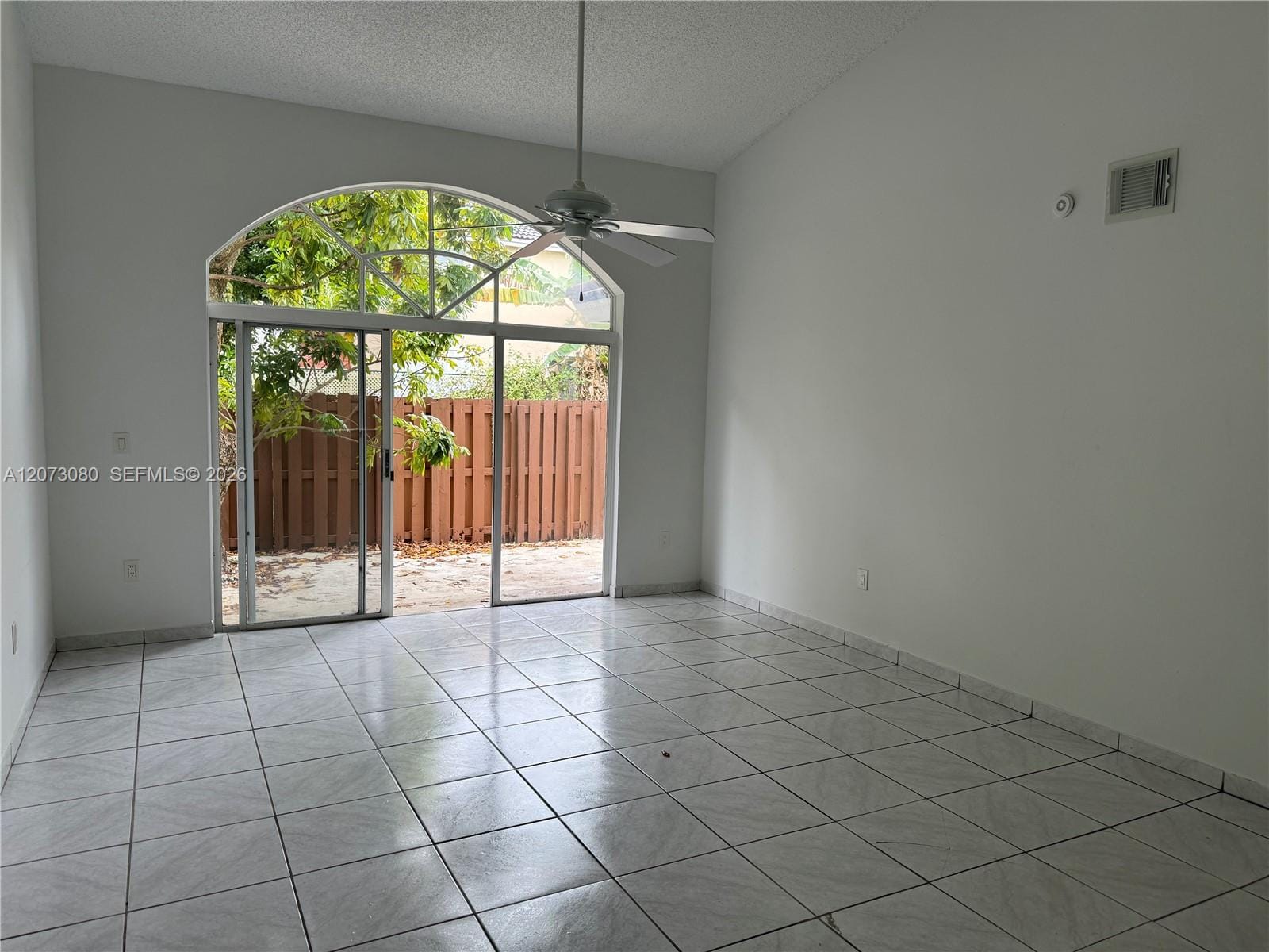 15870 SW 85th Lane 0, Miami, FL 33193 photo 2
