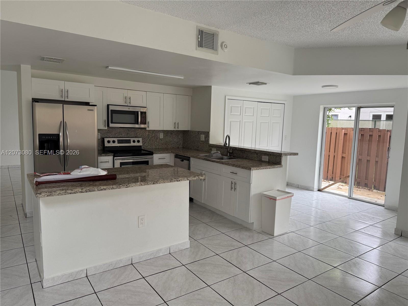 15870 SW 85th Lane 0, Miami, FL 33193 photo 3