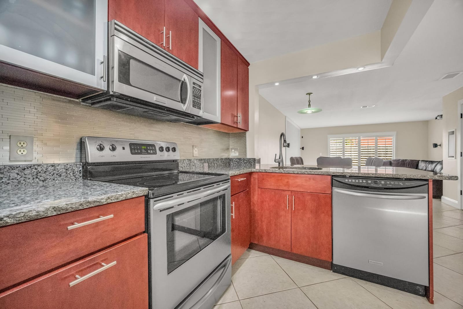 9409 S OCEAN Drive 31, Jensen Beach, FL 34957 photo 18