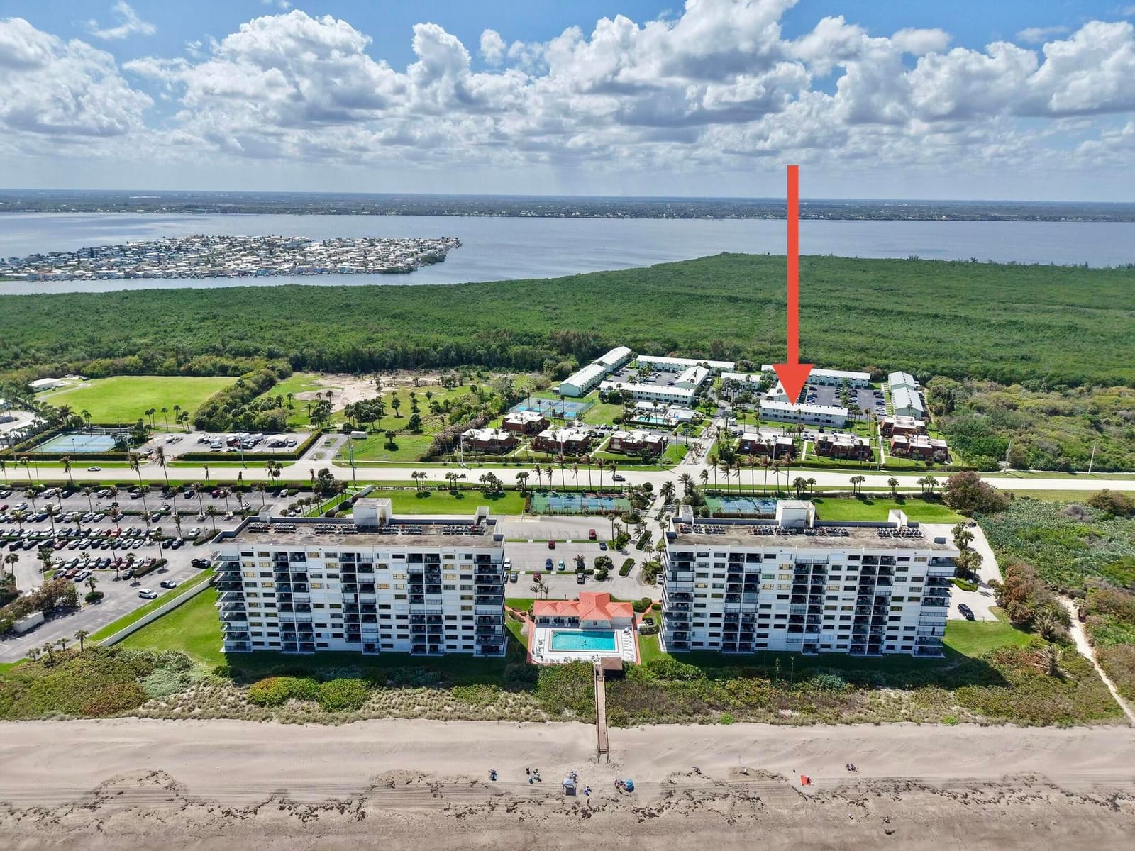9409 S OCEAN Drive 31 — photo 4