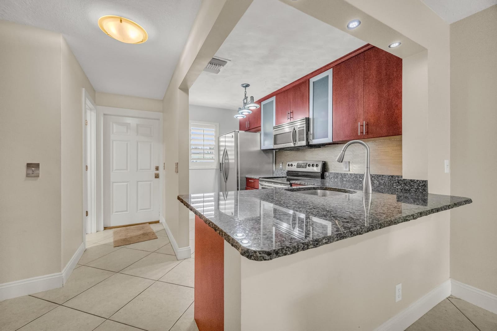 9409 S OCEAN Drive 31 — photo 10