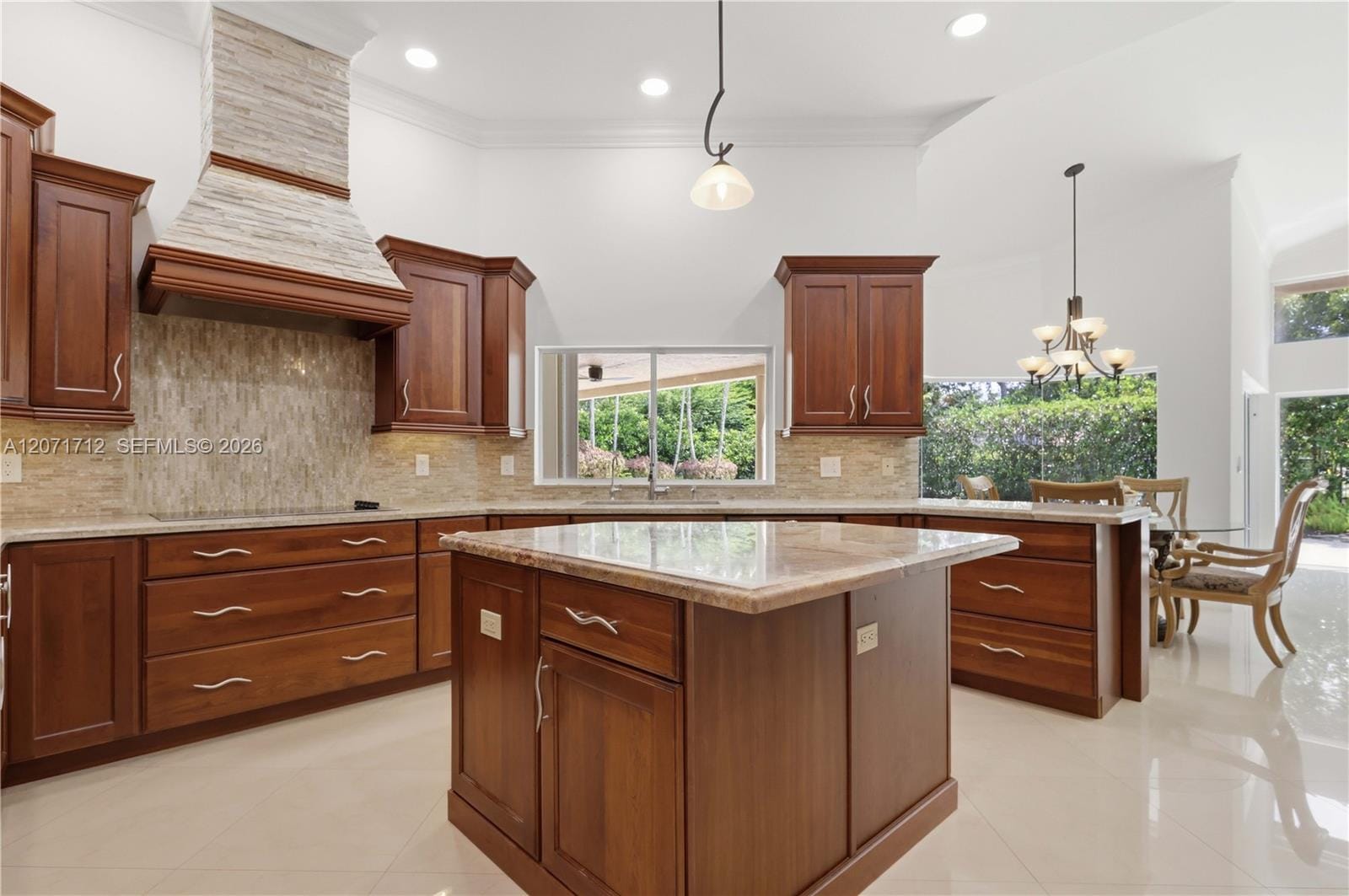 360 NE Coconut Circle, Weston, FL 33326 photo 16