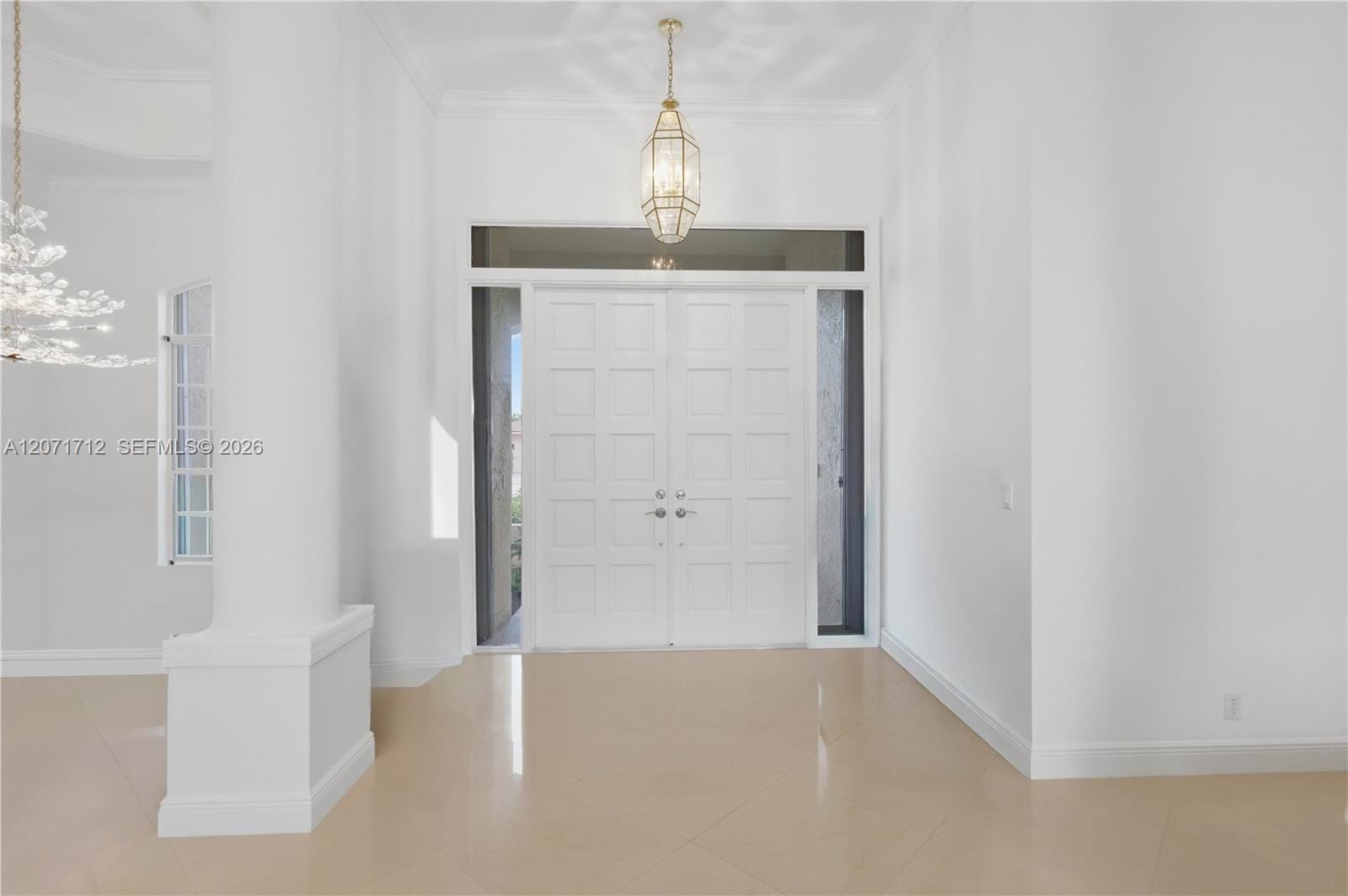 360 NE Coconut Circle — photo 9