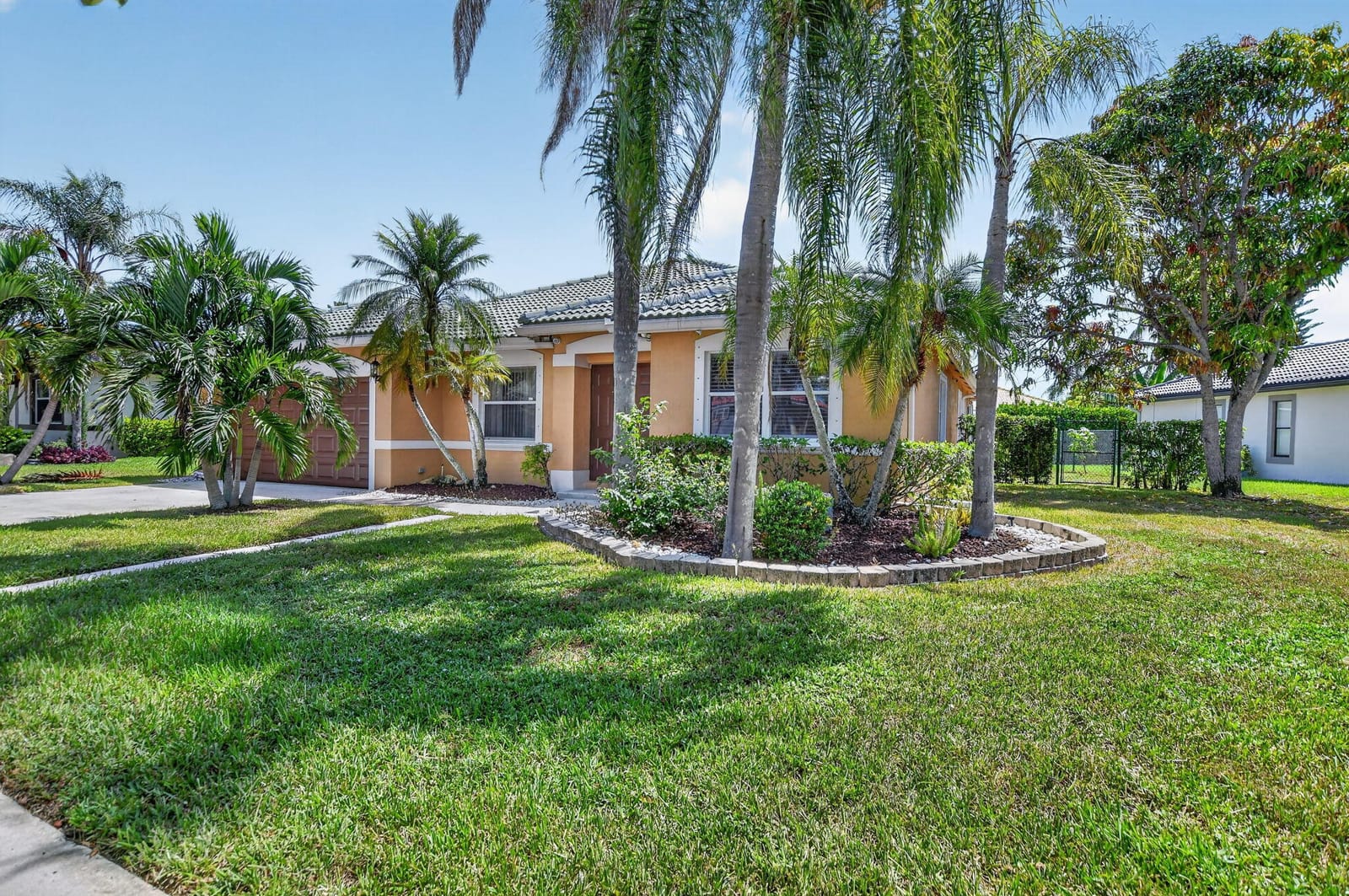 5659 NW 109TH Lane — photo 3