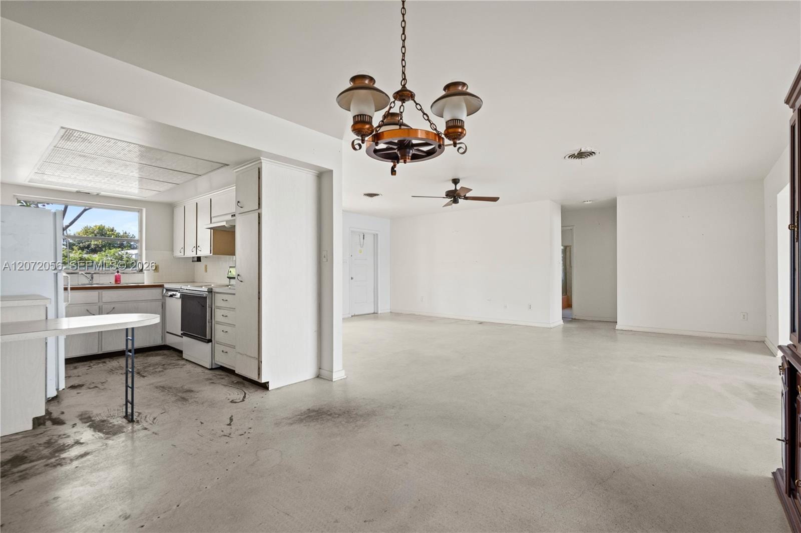 216 SW Cabana Point Circle, Stuart, FL 34994 photo 9