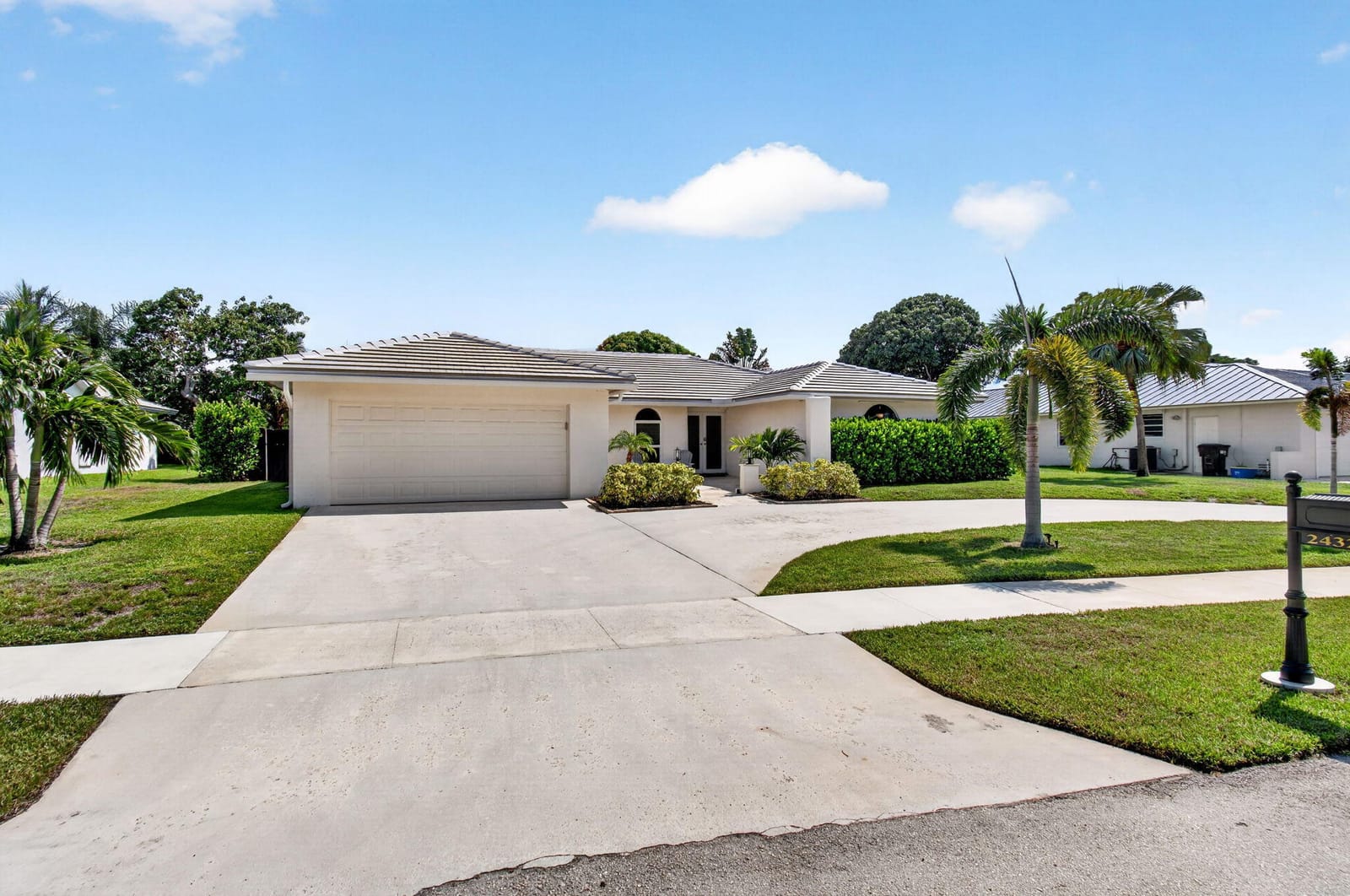 2432 NW Timbercreek Circle, Boca Raton, FL 33431 photo 2