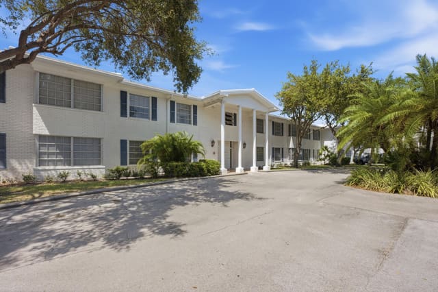 2251 NE 66th Street 1623, Imperial Point Colonnades, Fort Lauderdale, FL