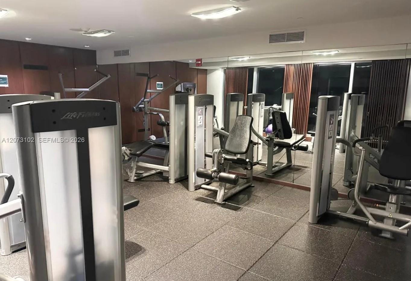 335 S Biscayne Boulevard 3706 — photo 10