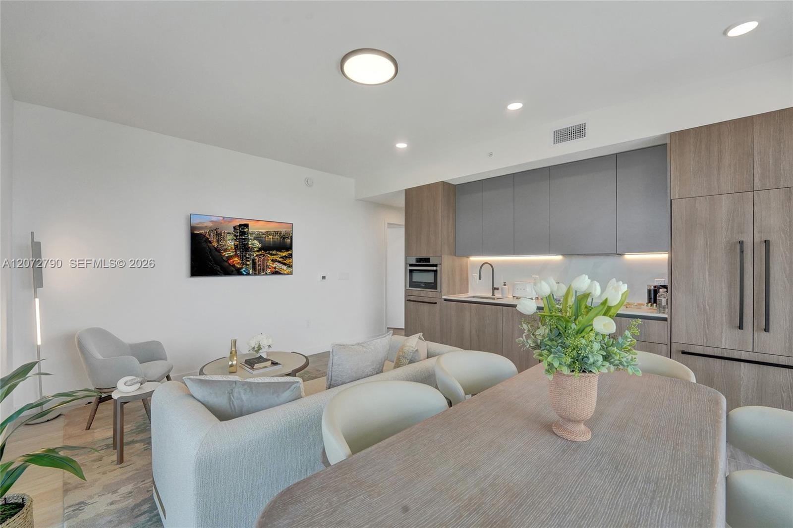 580 72nd Street 1012, Miami Beach, FL 33141 photo 17