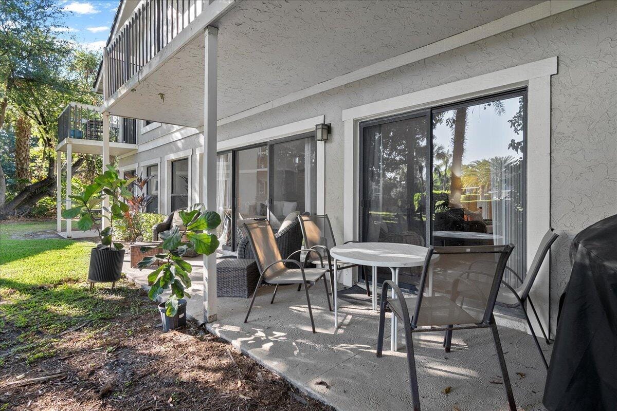 11863 Wimbledon Circle 446, Wellington, FL 33414 photo 17