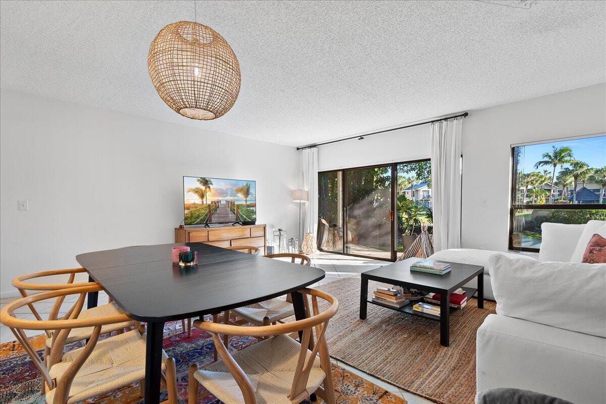 11863 Wimbledon Circle 446, Wellington, FL 33414 photo 8