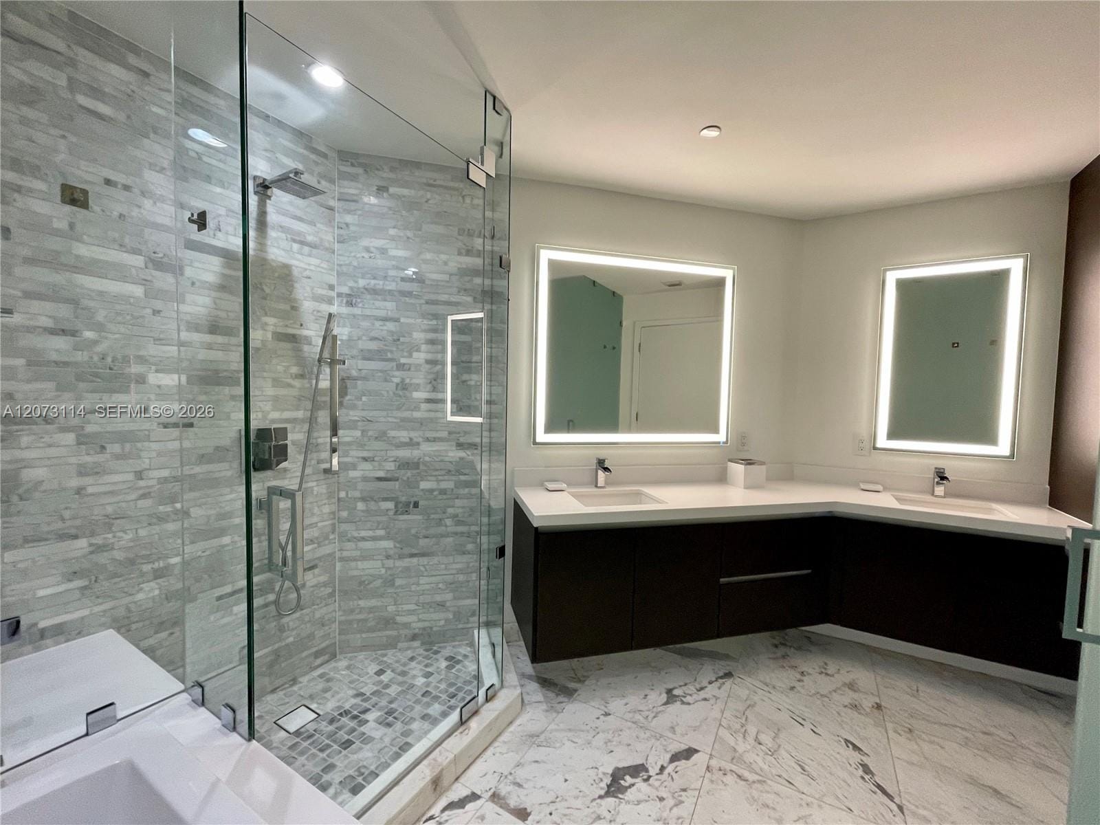 851 NE 1st Avenue 3606, Miami, FL 33132 photo 13