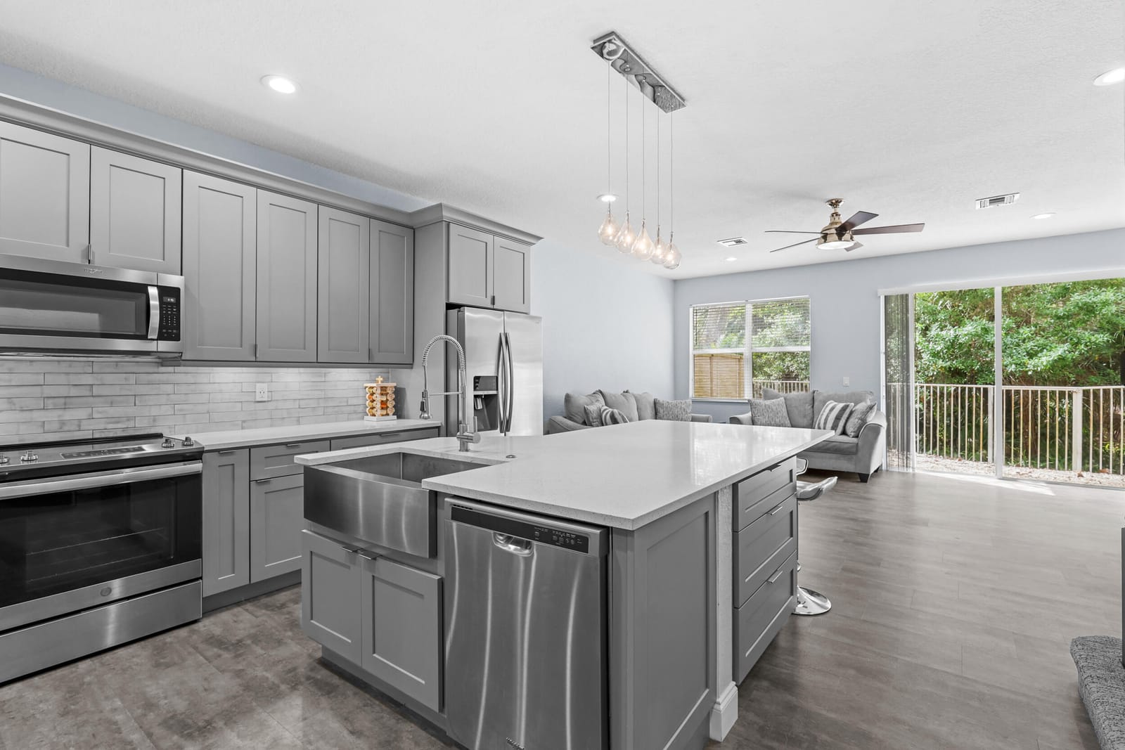 5430 SE MOSELEY Drive — photo 4