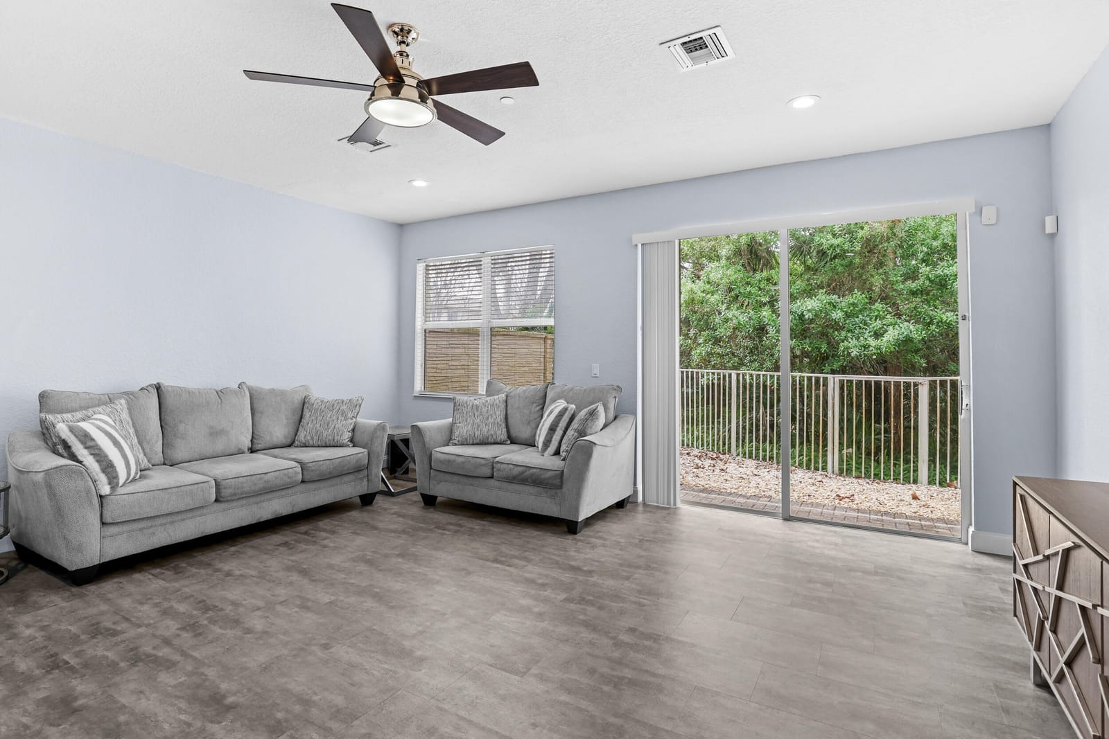 5430 SE MOSELEY Drive — photo 9
