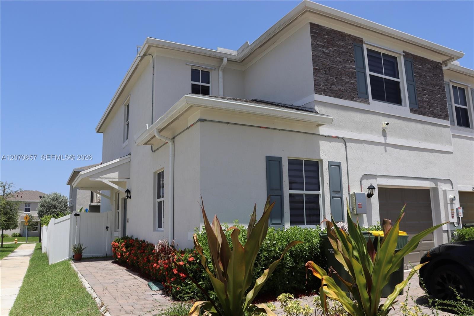 811 SE 17th Court, Homestead, FL 33034