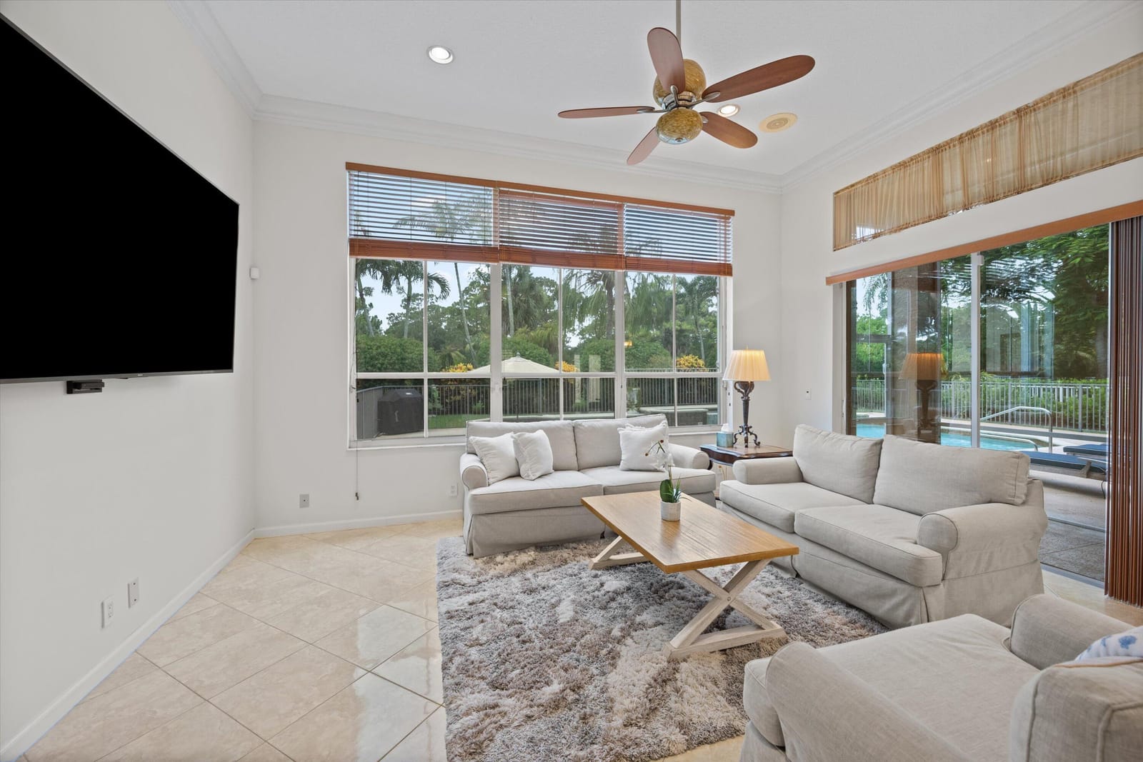 893 FOREST GLEN Lane, Wellington, FL 33414 photo 15