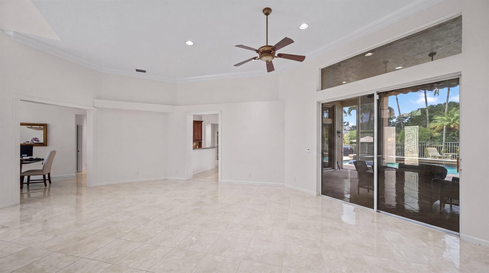 893 FOREST GLEN Lane — photo 8
