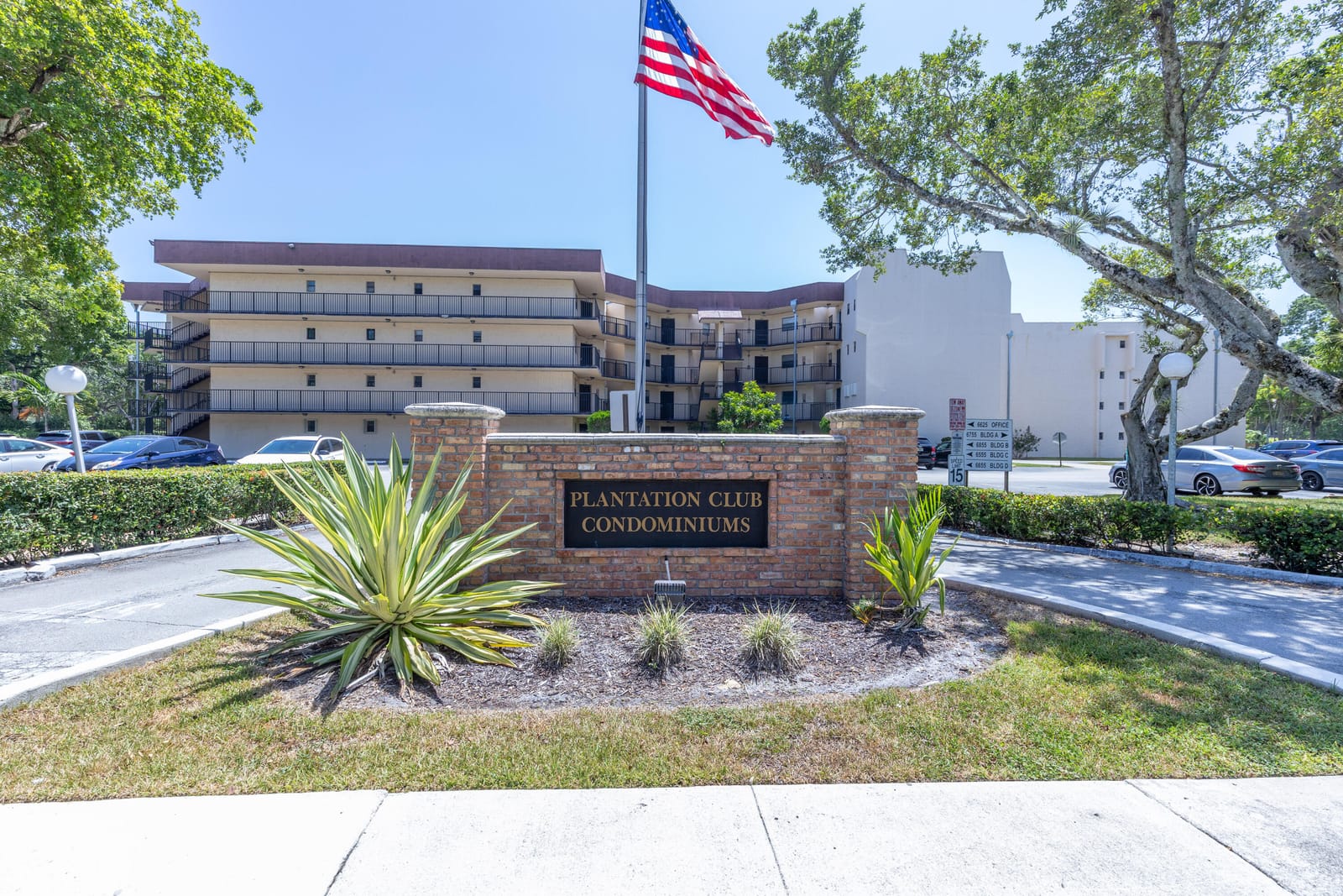 6555 W BROWARD Boulevard 409 — photo 1