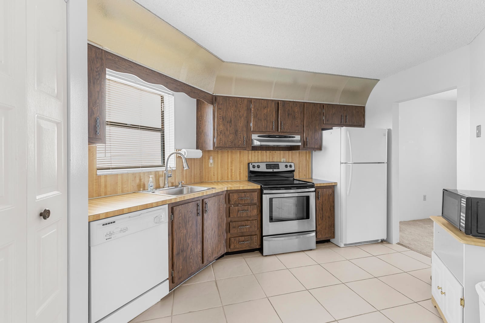 6555 W BROWARD Boulevard 409 — photo 3
